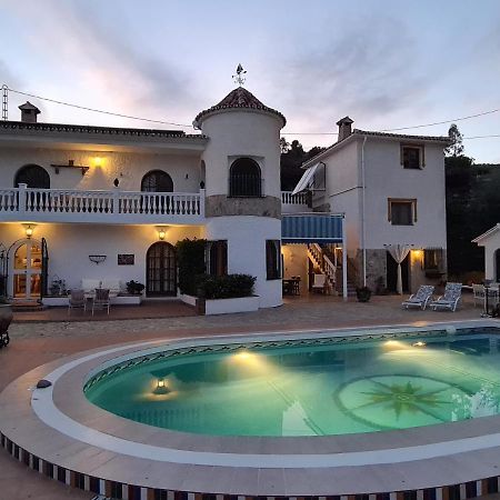 Bed and Breakfast Casa Estrella De Salia à Alcaucín Extérieur photo
