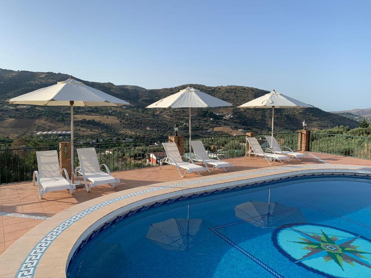 Bed and Breakfast Casa Estrella De Salia à Alcaucín Extérieur photo