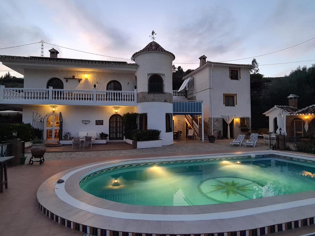 Bed and Breakfast Casa Estrella De Salia à Alcaucín Extérieur photo